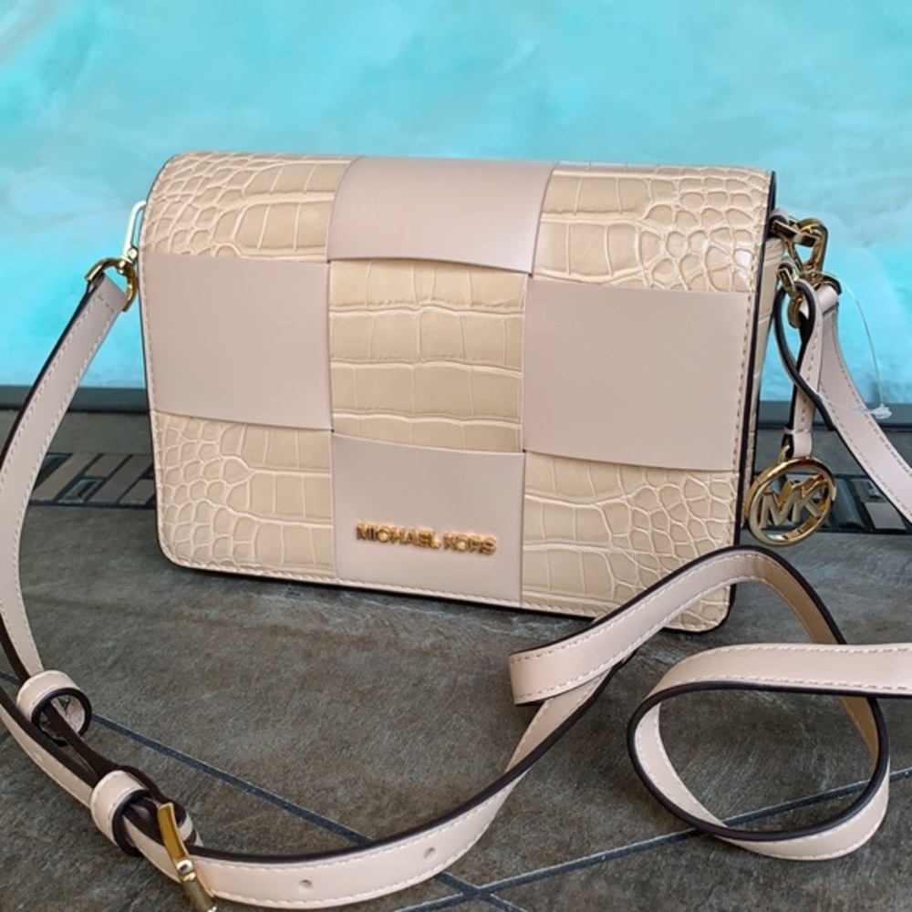 Michael Kors Mercer Sm clutch XBODY Buff
